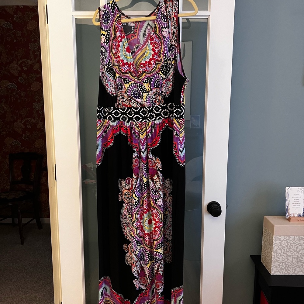 Colorful Sleeveless Maxi Dress